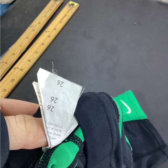 NIKE SWIM MEN'S POLY COLOR SURGE JAMMER SWIMSUIT 26 - Picture 4 of 4